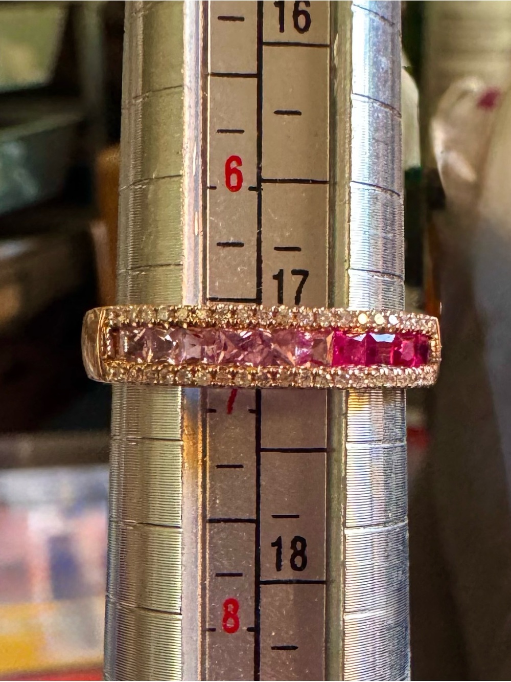 Beautiful 18k 750 Rose Gold Ombré Pink Sapphire Diamond Ring Channel Set Stones - Picture 6 of 7